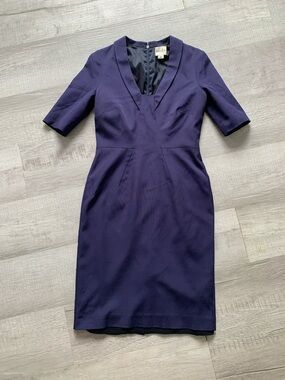 Reiss Deep Navy Midi Sheath Dress with V-Neck, size 10.